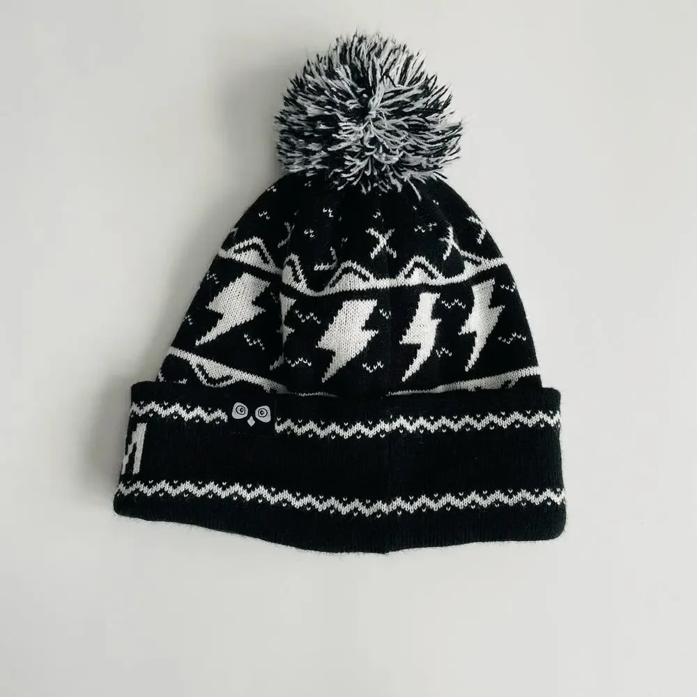 Harry Potter Expecto Patronum OwlCrate Beanie Hat Black & White Knit